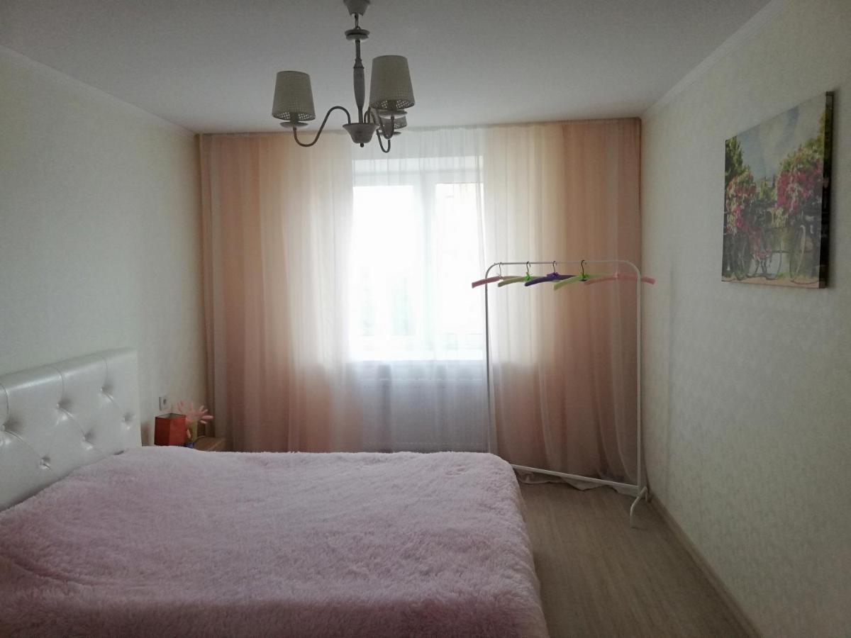 Helena Apartments On Mira 61 モギリョフ エクステリア 写真